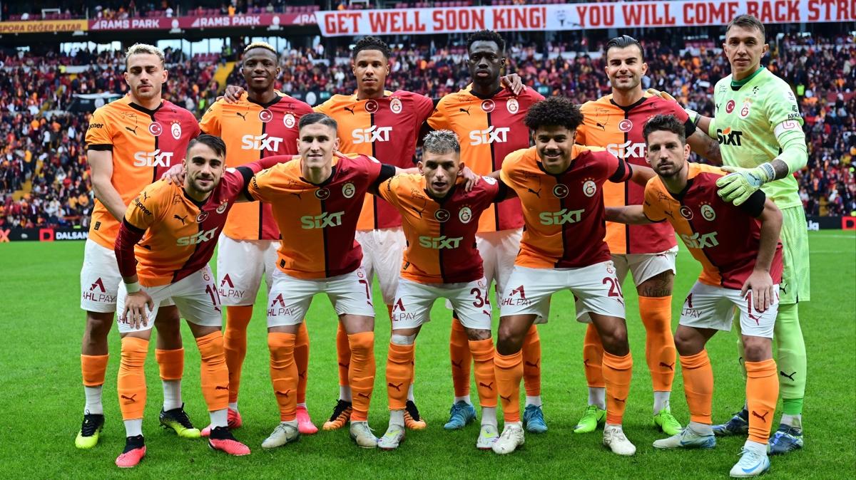 Galatasaray'dan milli araya moralli giri