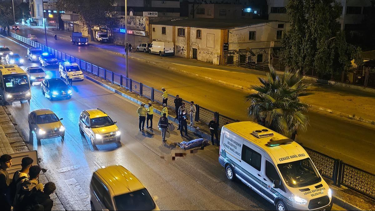 Adana'da st geidi kullanmayan yaya canndan oldu