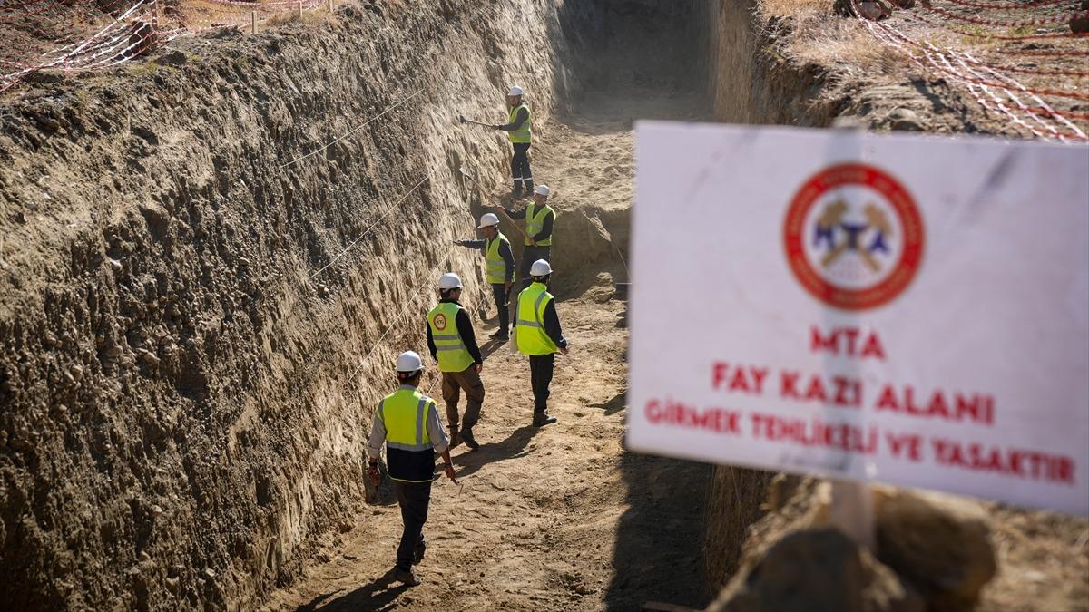 225 diri fay belirlendi! Deprem retme potansiyeli var