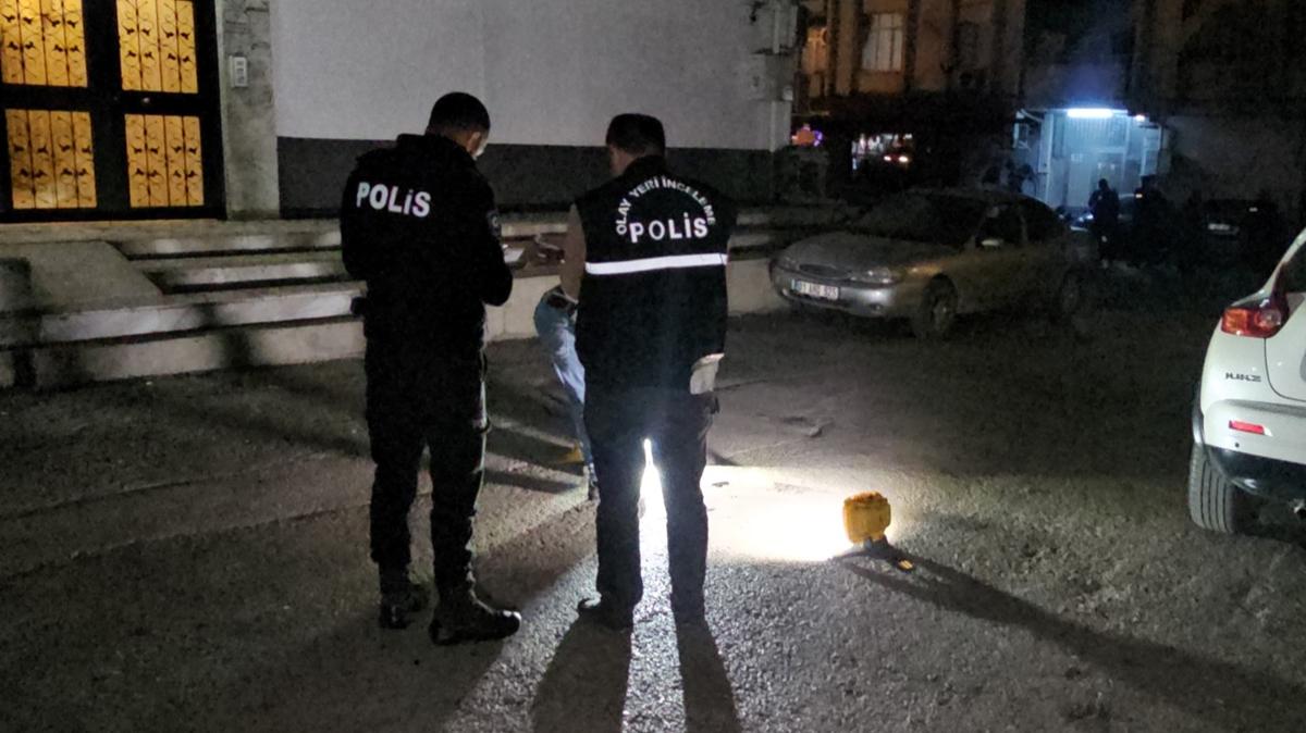 Adana'da bakl kavga: 1 l