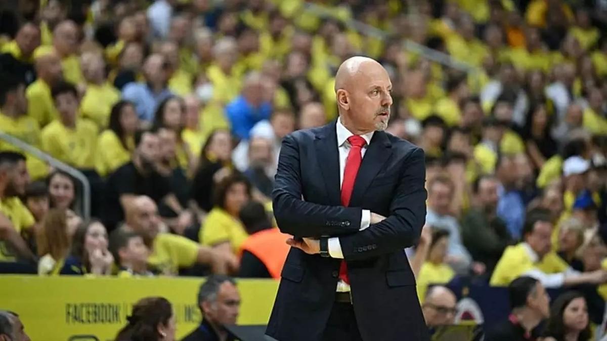 Monaco'da Sasa Obradovic ile yollar ayrld