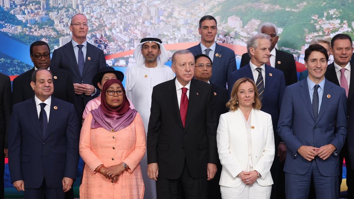 Bakan Erdoan'dan G20'de diplomasi trafii! Pe pee kritik temaslar