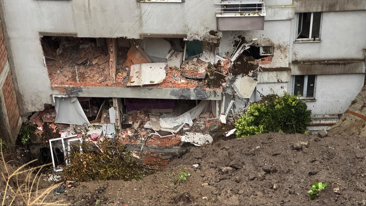 Rize'de heyelan: l ve yarallar var