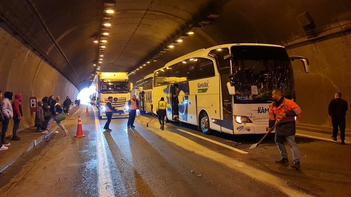 Anadolu Otoyolu'nda zincirleme trafik kazas