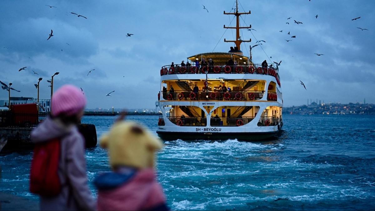 stanbul'da vapur seferleri olumsuz hava artlar nedeniyle iptal edildi