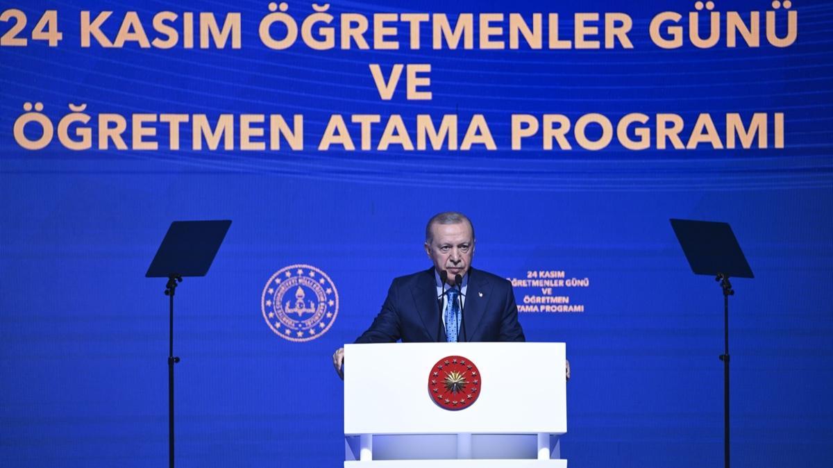 20 bin retmen atamas yapld! Cumhurbakan Erdoan: Bilimsel yaklama dayanan eitim anlayn hayata geiriyoruz