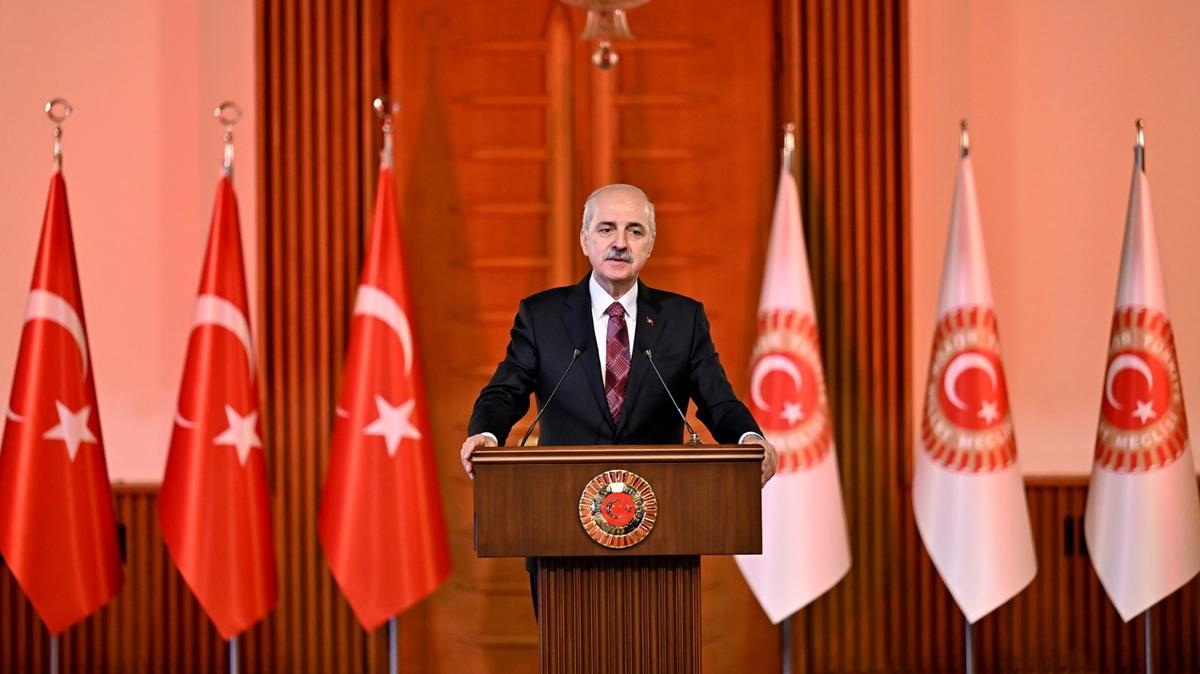 TBMM Bakan Kurtulmu, retmenlerle bulutu