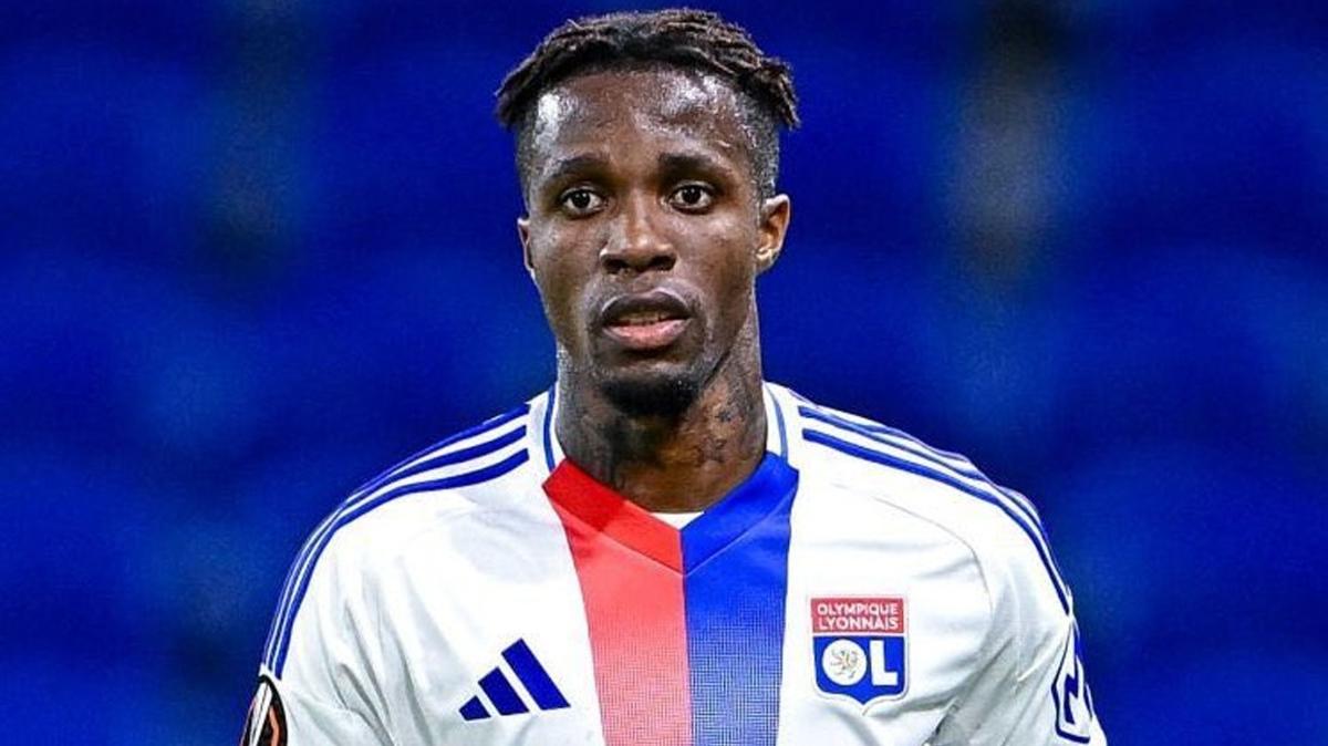 Lyon'da Zaha kadroya alnmad