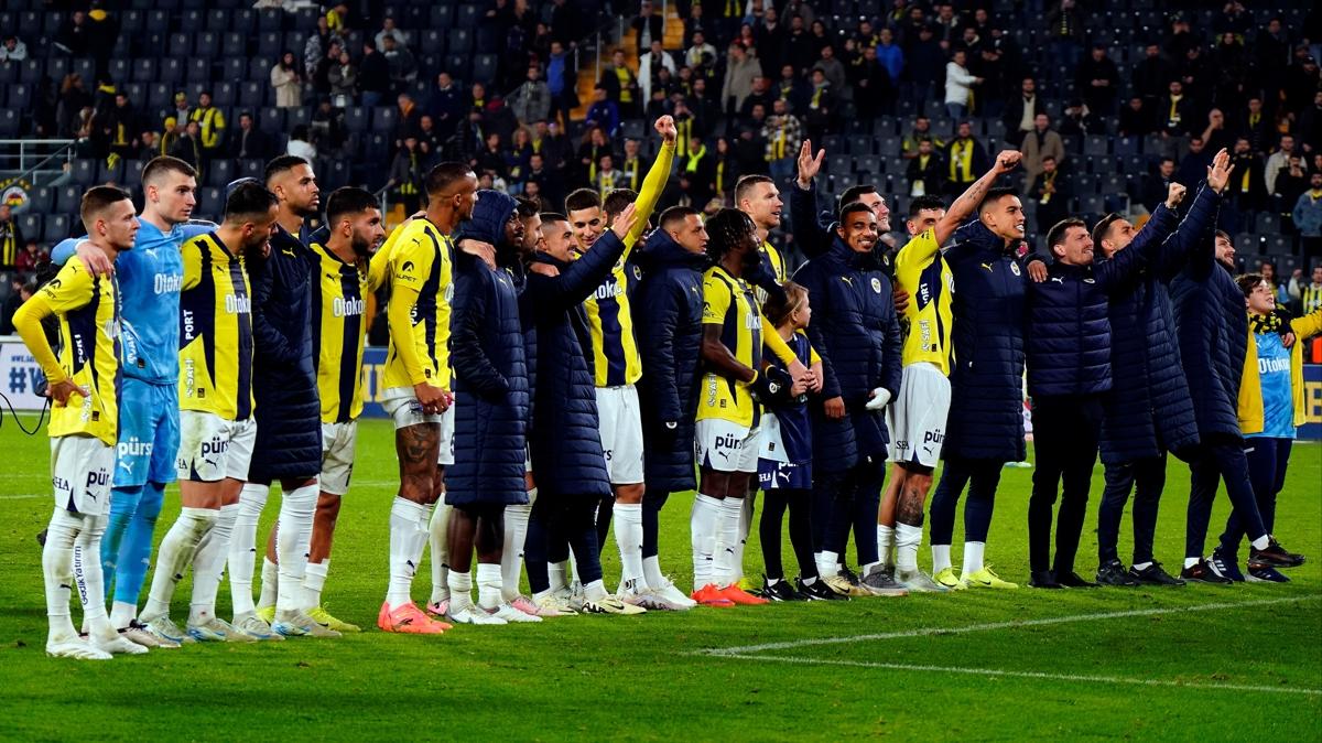Fenerbahe kritik mata hata yapmad! Zirve ile puan fark 3'e indi