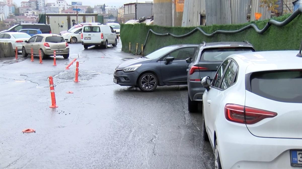 Kkekmece'de hatal park trafii kilitledi 
