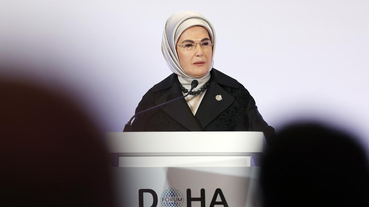 Emine Erdoan, Doha Forum'da konutu: srail postmodern bir holokost uyguluyor