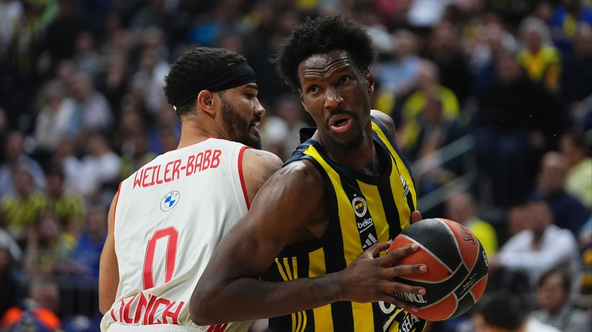 EuroLeague'de haftann MVP'si Nigel Hayes-Davis oldu