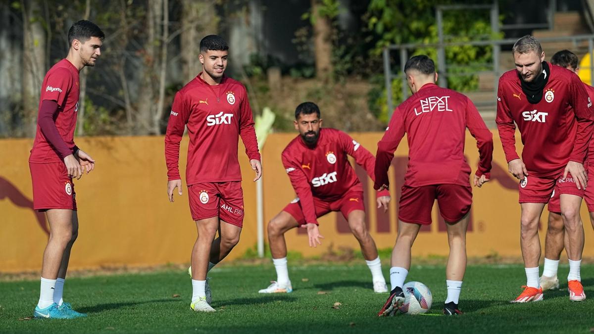 Lider Galatasaray, Sivasspor mana hazr