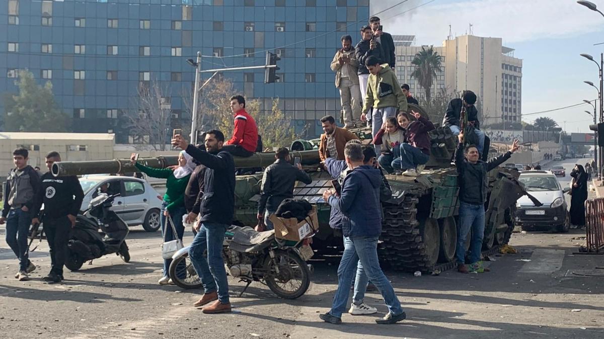 61 yllk Baas rejimi kt! Suriye muhalefeti, 8 Aralk' ''Milli Bayram'' ilan etti