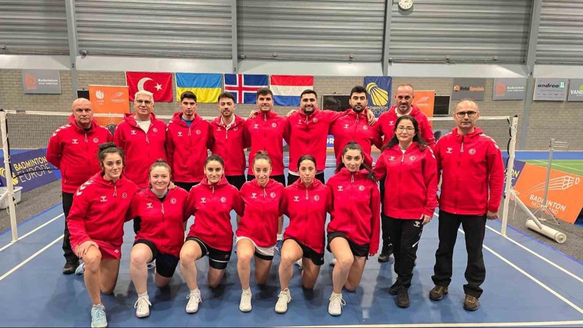 Badminton A Milli Takm Hollanda'da ikinci oldu 