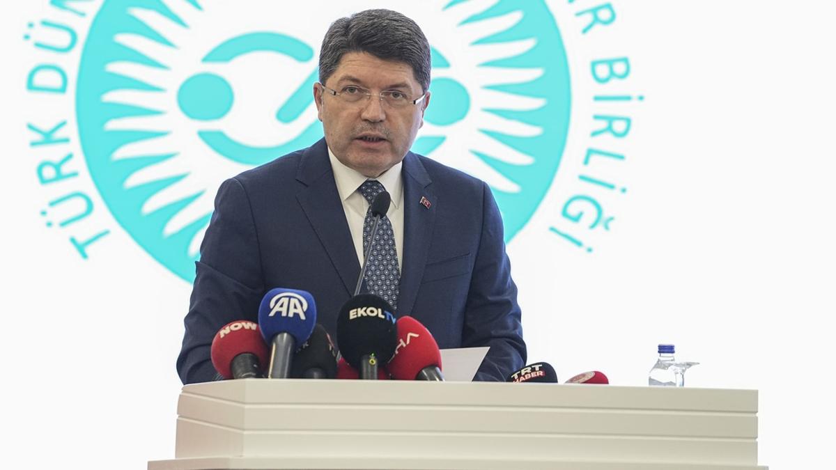 DEM Parti'nin ''mral'' bavurusu... Bakan Tun: Uygun bir gn iin almamz olacak