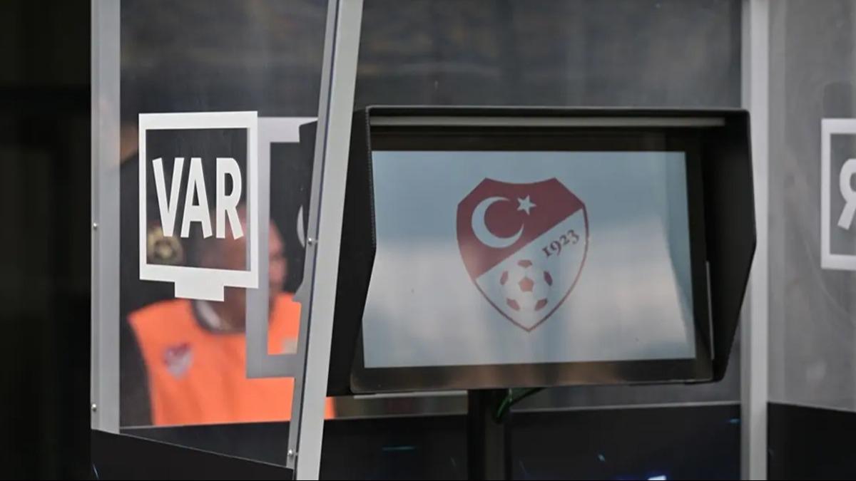 VAR kaytlar akland! Sivasspor - Galatasaray manda neler oldu?