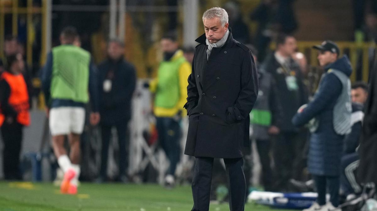 Jose Mourinho yenilgi sonras konutu: O hatay biz yaptk