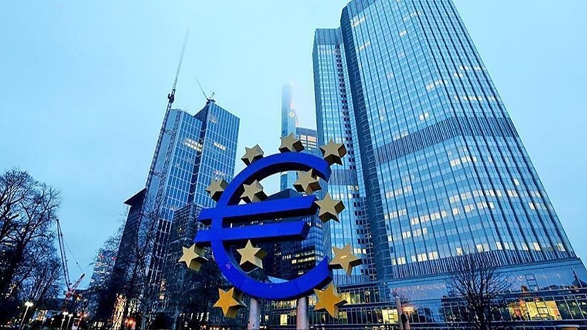 ECB,  temel politika faizini 25 baz puan drd  