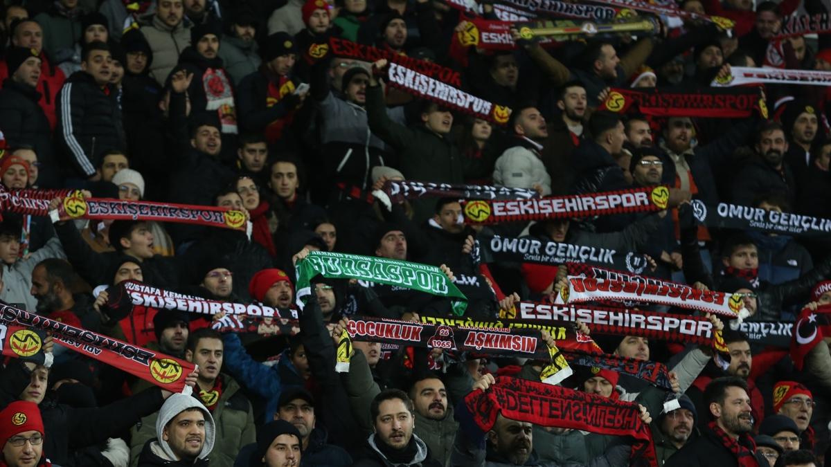 Eskiehirspor'un BAL ligi man 30 bin 358 kii izledi