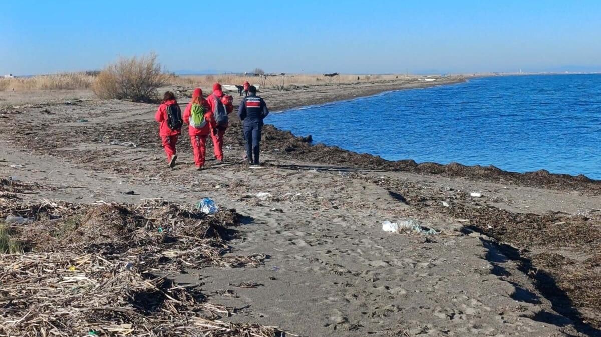 Saryer'de denize den 2 karde anakkale'de de aranyor