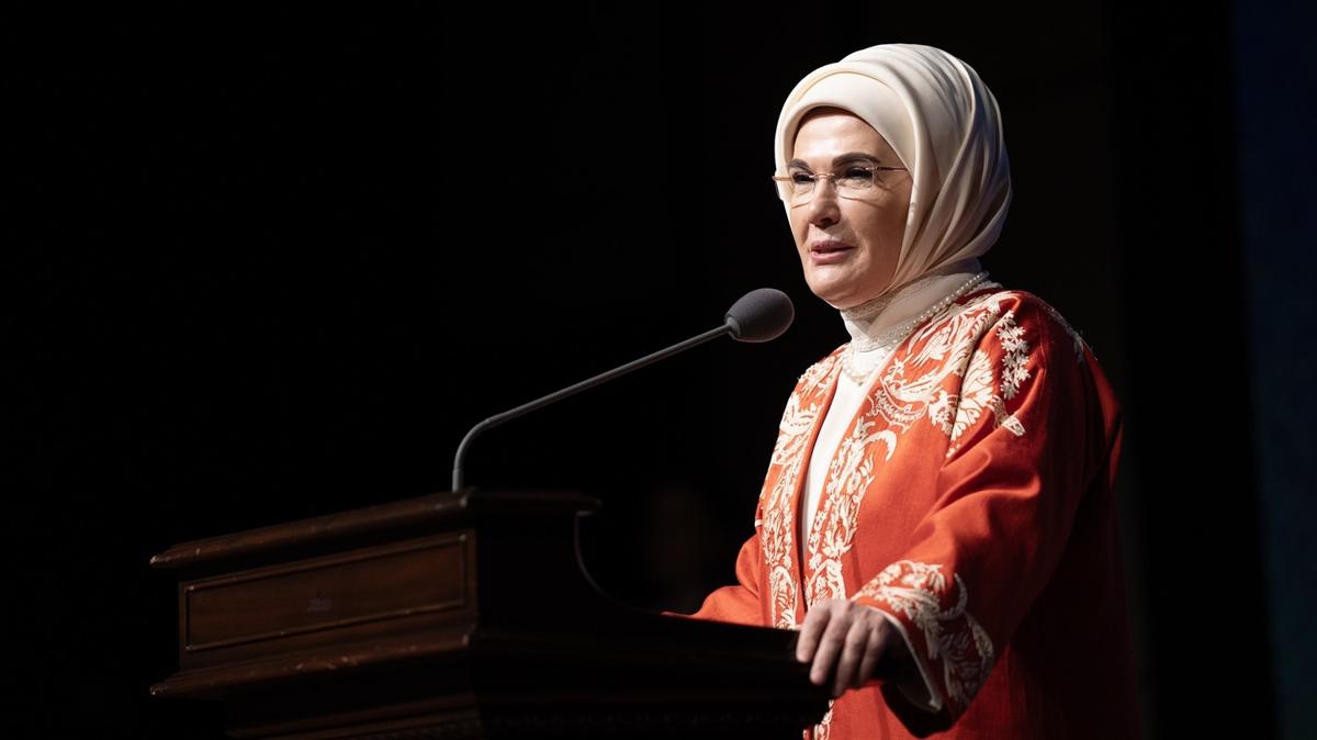 Emine Erdoan: Anadoludakiler Projesi ulusal bir seferberlik