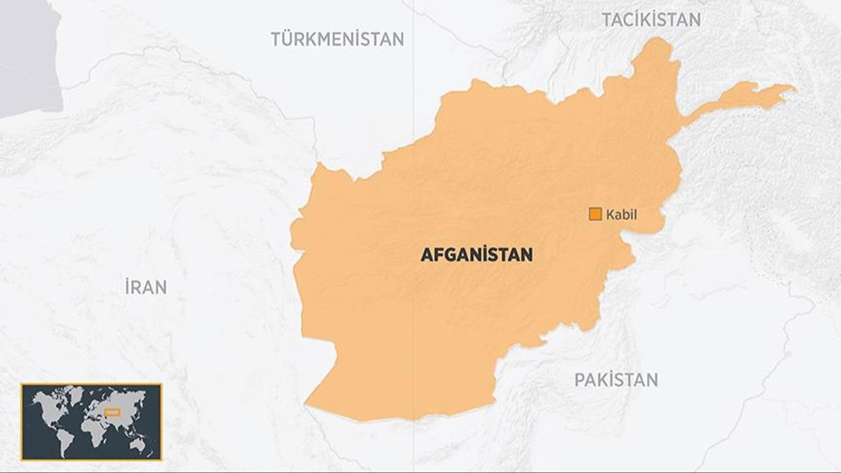 Afganistan'da meydana gelen iki trafik kazasnda en az 52 kii hayatn kaybetti