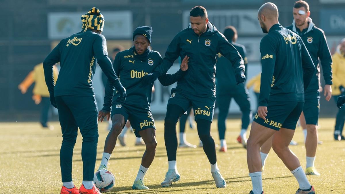 Fenerbahe, Eypspor mana hazr