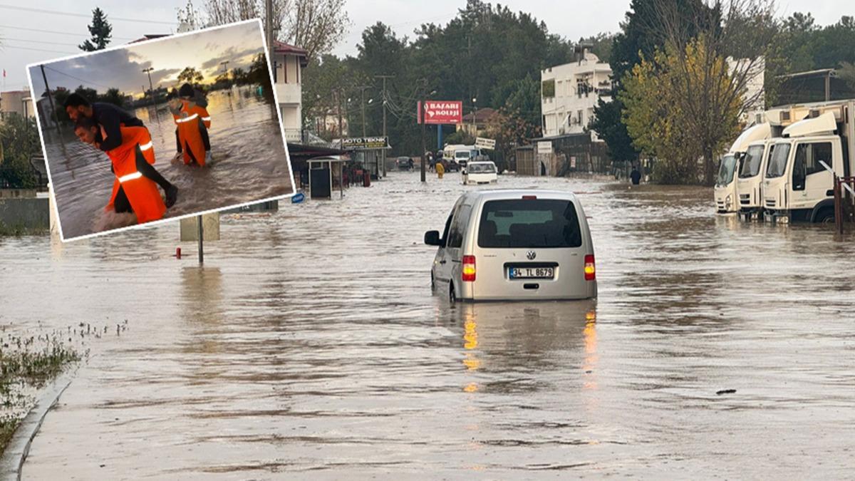 Antalya sele teslim: Cadde ve sokaklar gle dnd