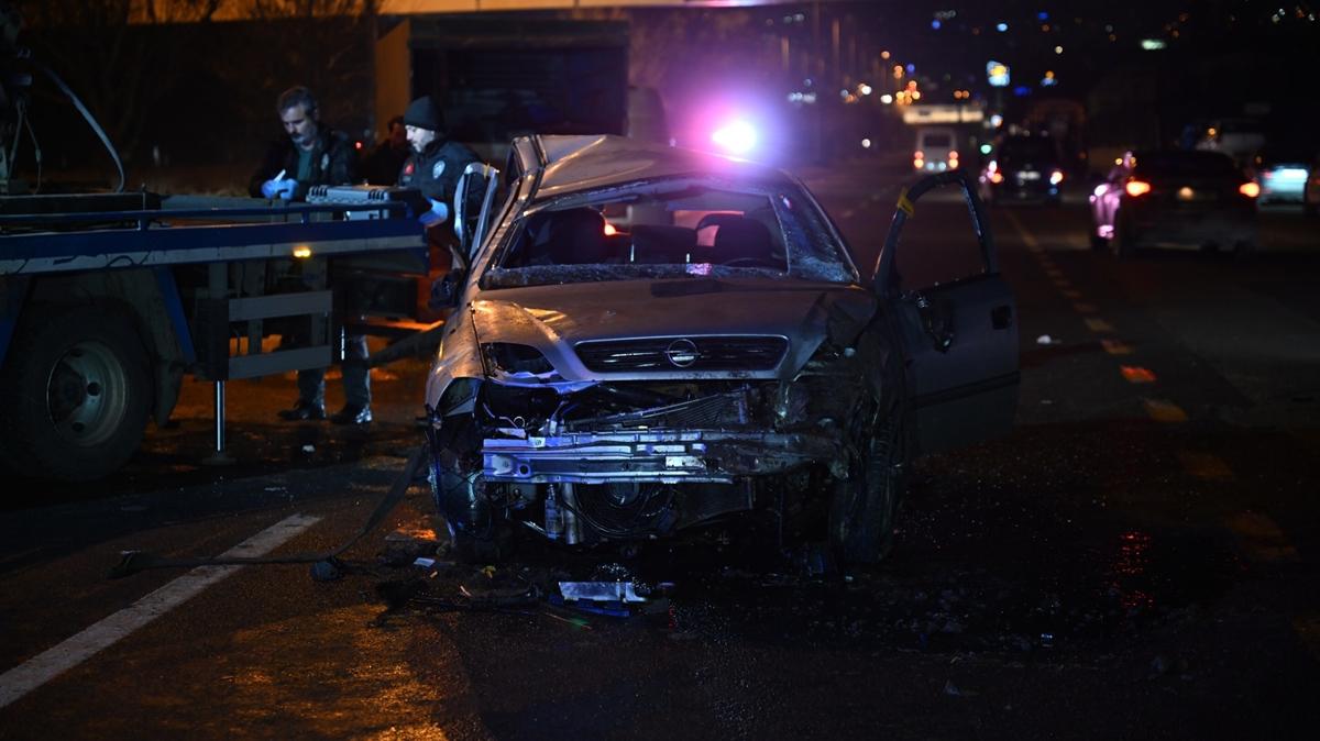 Ankara'da otomobil refje arpt: 1 l