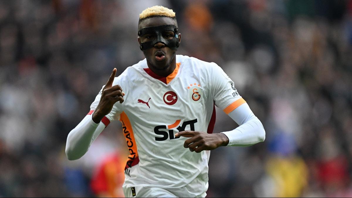 Menajeri ile grmeler balad! ngiliz devinden Victor Osimhen hamlesi