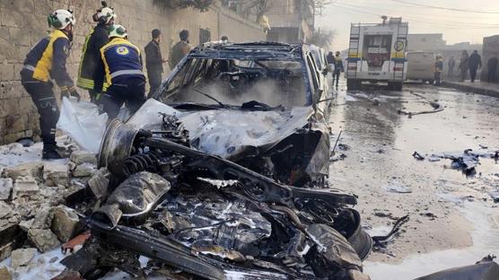 PKK/YPG'li terristler Mnbi'e bomba ykl arala saldrd