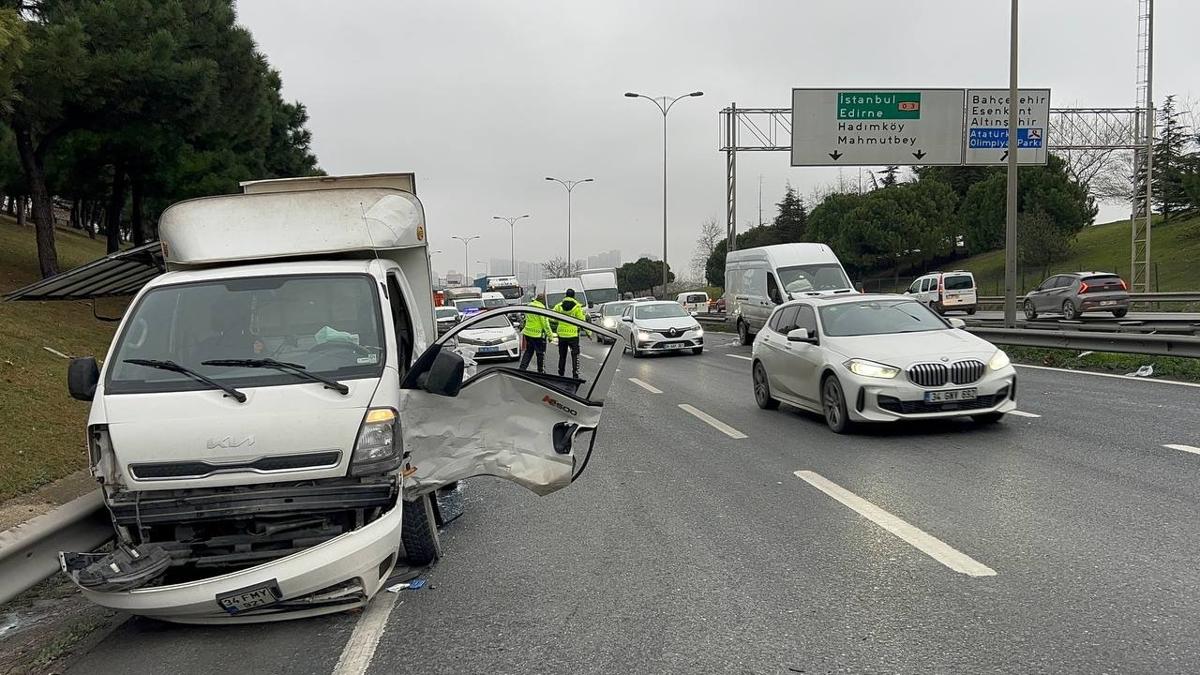 Esenyurt'ta zincirleme kaza