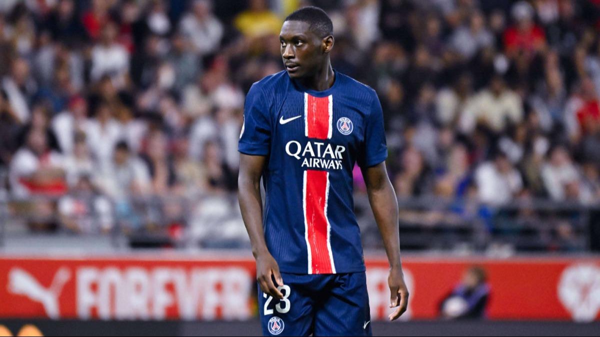 Galatasaray dmeni Fransa'ya krd! Hedef PSG'nin golcs Kolo Muani