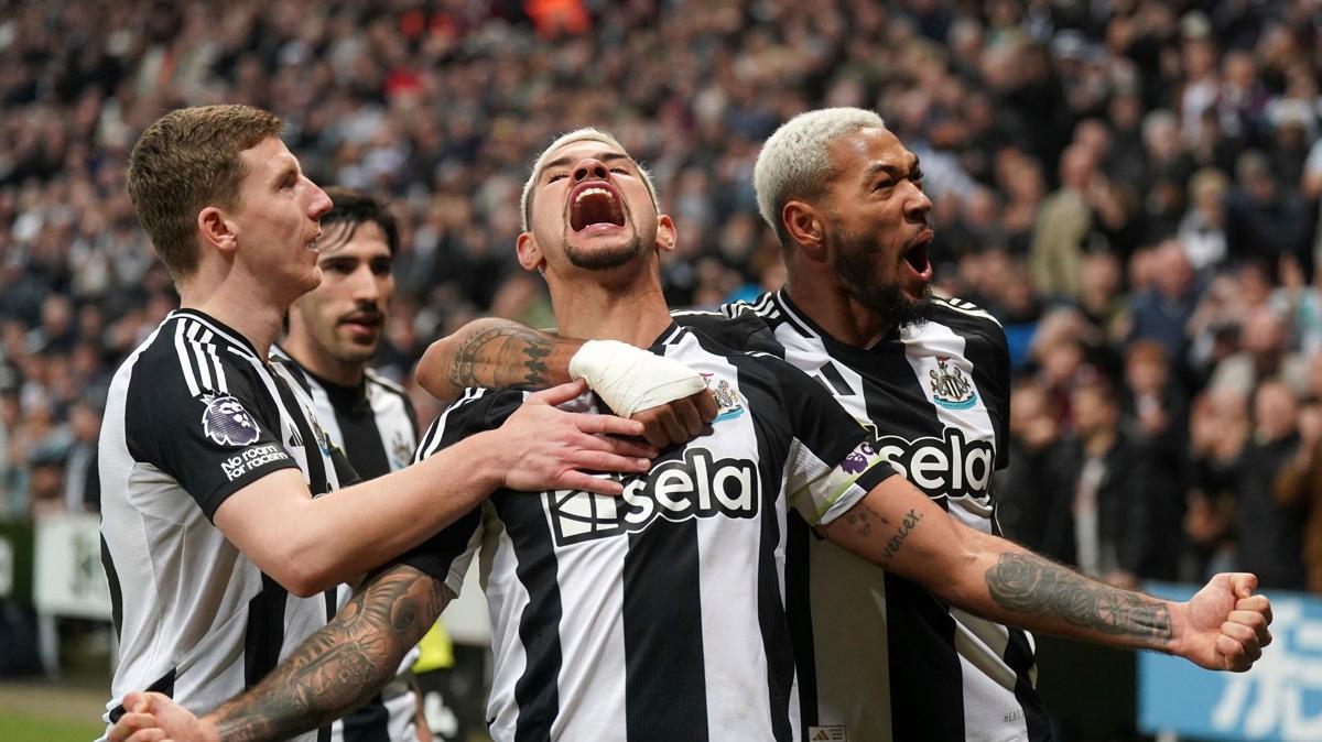 Newcastle United seriye balad