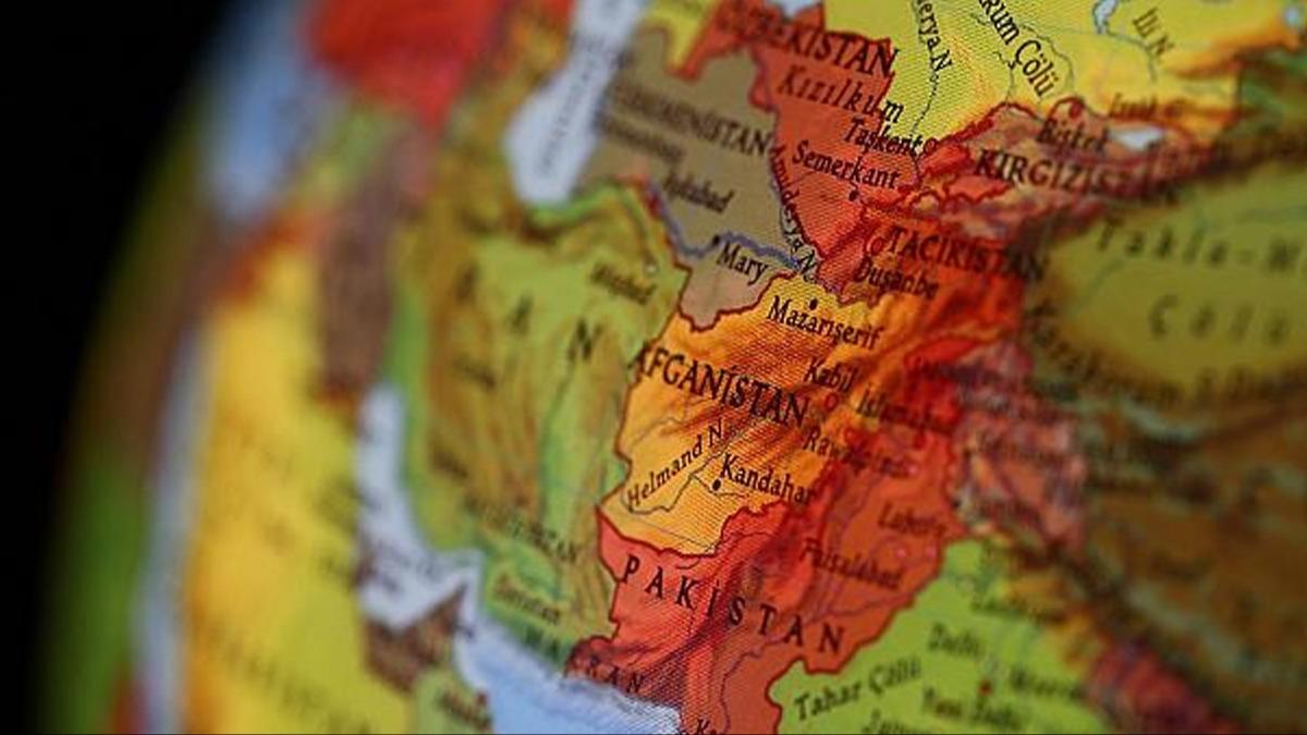 Afganistan'dan Pakistan'a misilleme