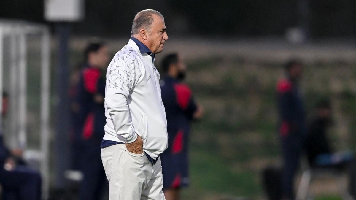 lk manda galibiyetle balad! Fatih Terim siftah yapt