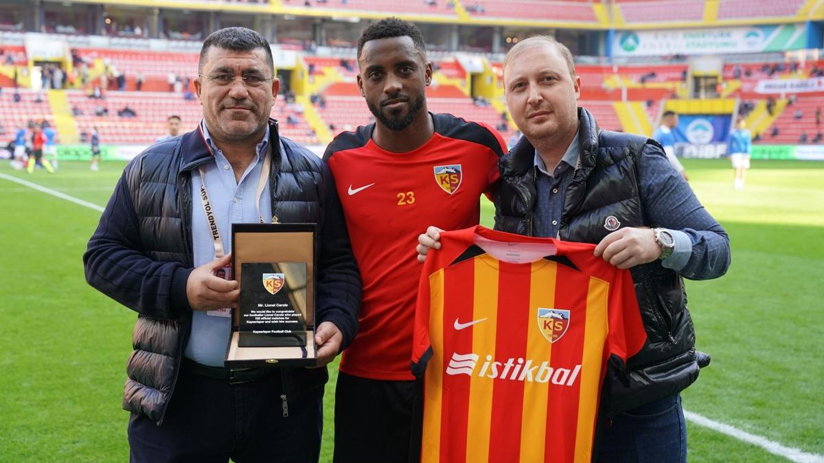 Kayserispor'un vazgeilmezi Lionel Carole