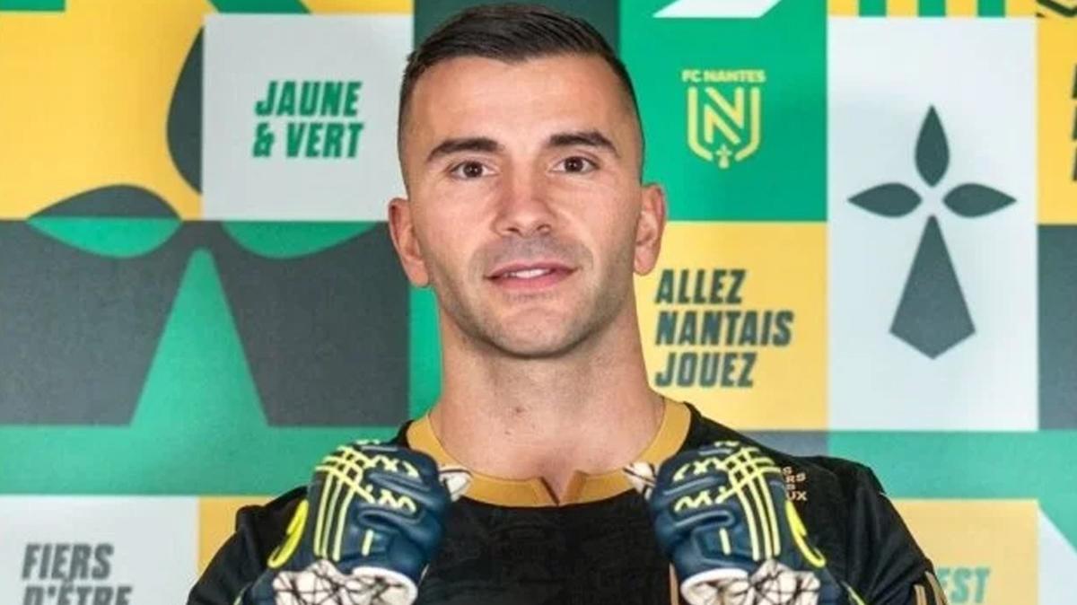 Nantes yeni kalecisini aklad