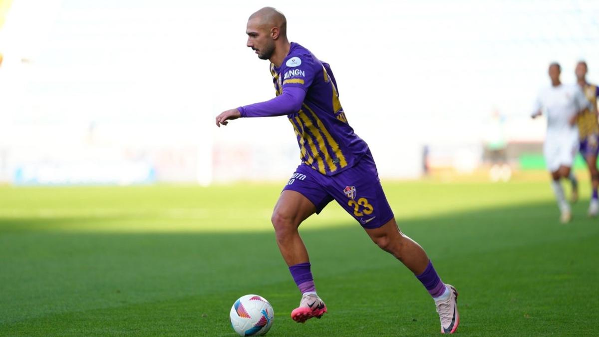 Tek rakibi Salah! Ahmed Kutucu Avrupa'da zirveye oynuyor