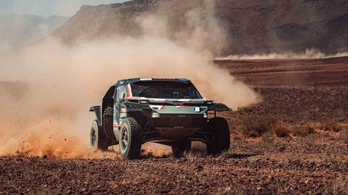 Dacia Sandriders, Dakar Rallisi'ne hazr  