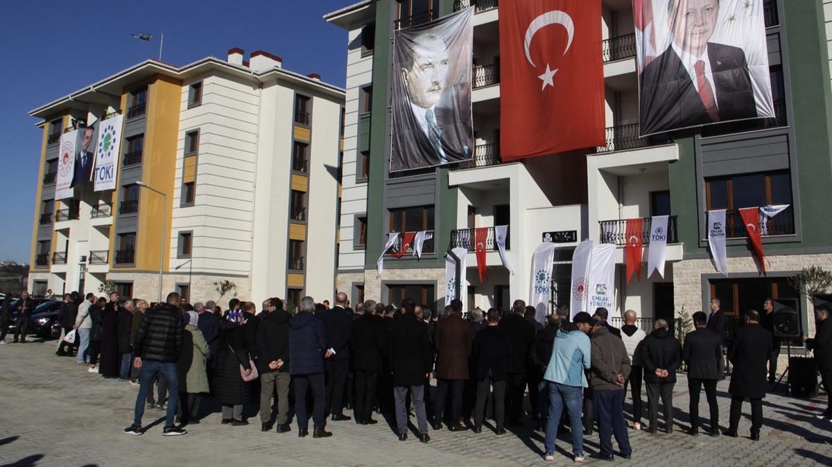 Sinop'ta yapm tamamlanan TOK konutlar teslim edilmeye baland