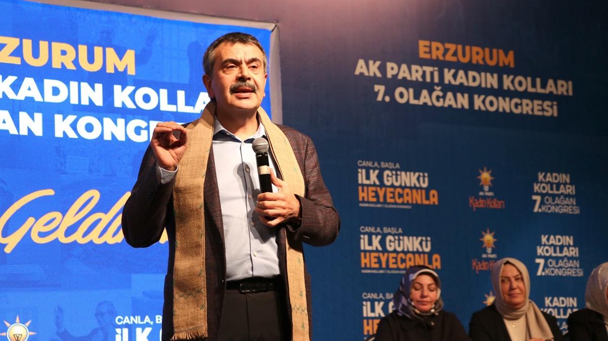 Bakan Tekin: Nasl davranacaklarn bugn CHP'li belediyelerin yaptklarndan gryoruz