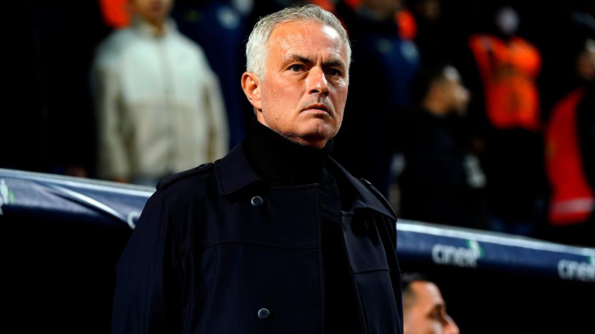 Jose Mourinho'dan Galatasaray gndermesi: Her hafta ayn skandallar