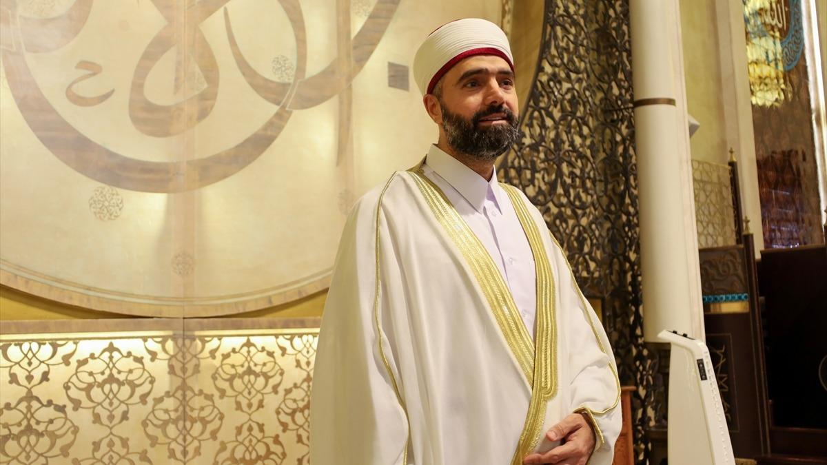 Bakan Erdoan'a ''Emevi Camii'' daveti: Namaz klmaya bekliyoruz