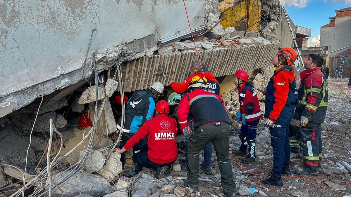 Uak'ta operatr bina enkaznda can verdi: 2 tutuklama