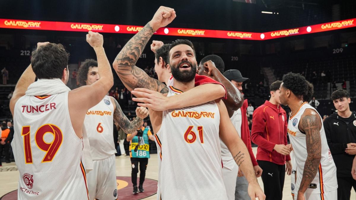 Galatasaray evinde farkl kazand