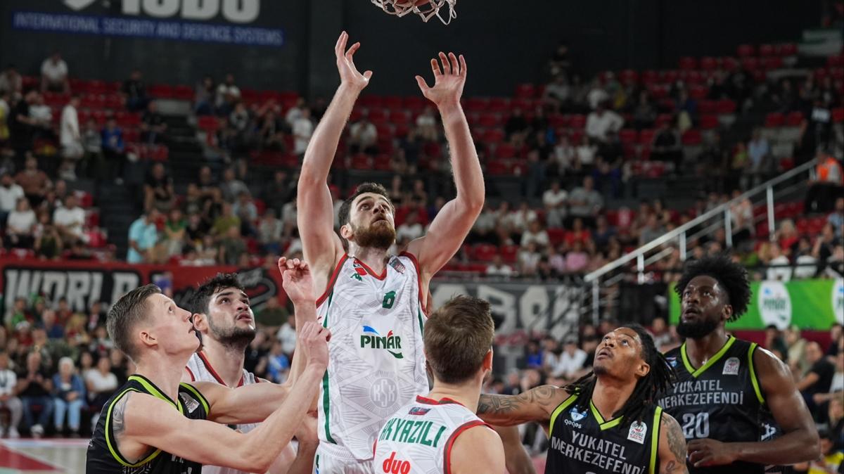 Karyaka'da bir ayrlk daha