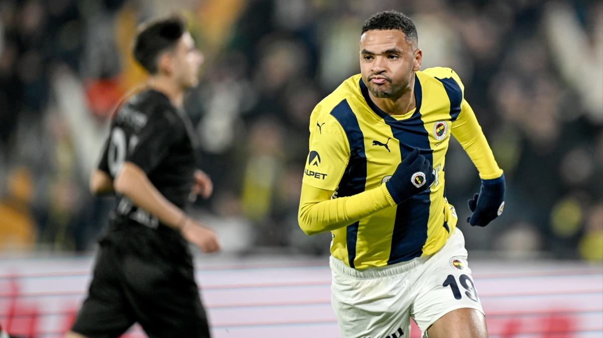 Al-Nassr'n srar sryor! En-Nesyri transfere noktay koydu