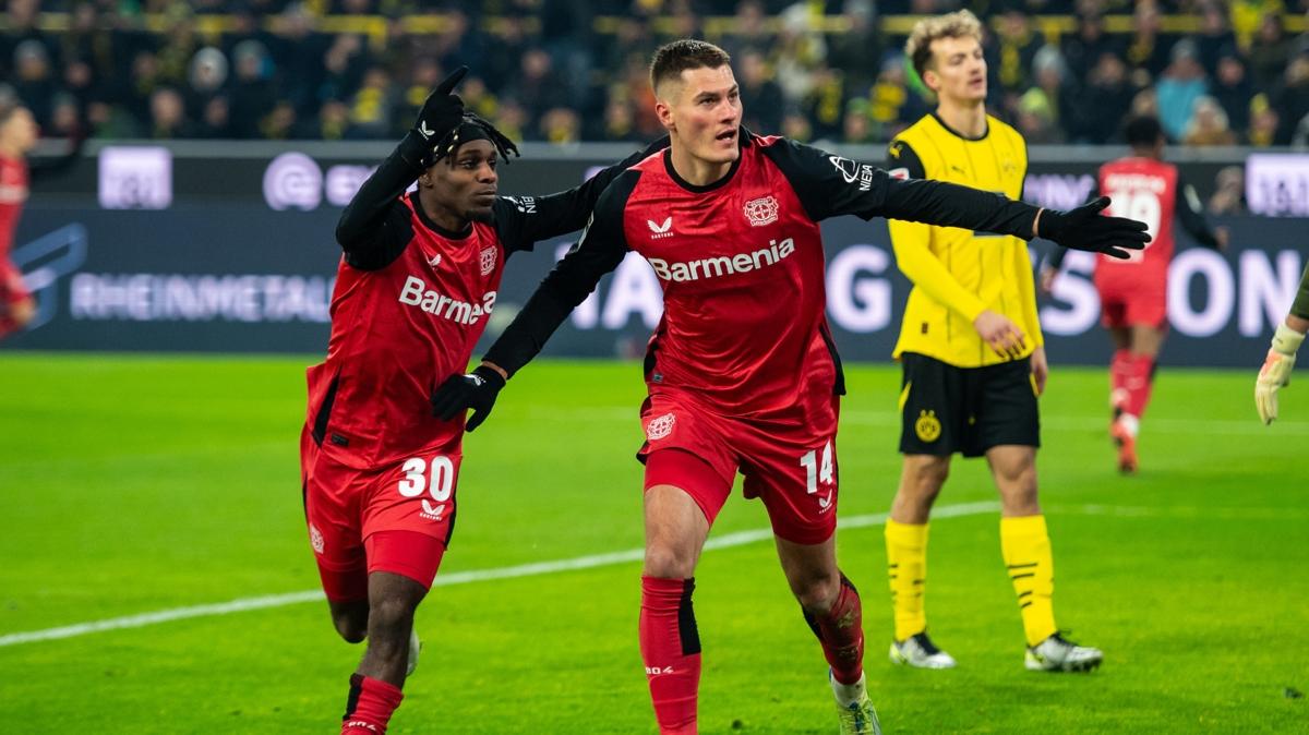 Borussia Dortmund evinde ilk kez kaybetti! Bayer Leverkusen zirveye tutundu